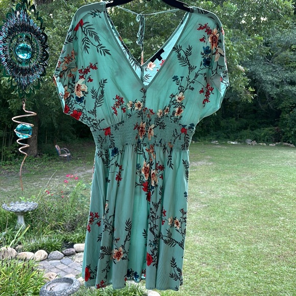 Bundle of Green/Blue Dresses size L - Picture 2 of 11